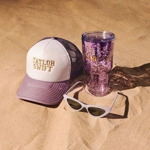 RARE TAYLOR SWIFT SUMMER COLLECTION TRUCKER BASEBALL HAT